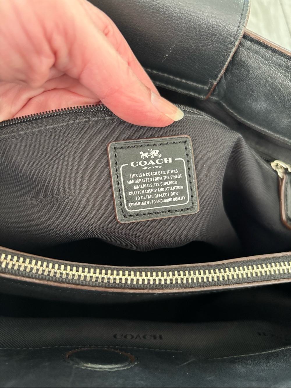 Coach Swagger bag in brown in GORGEOUS condition. Comes w branded dustbag. - Picture 8 of 12